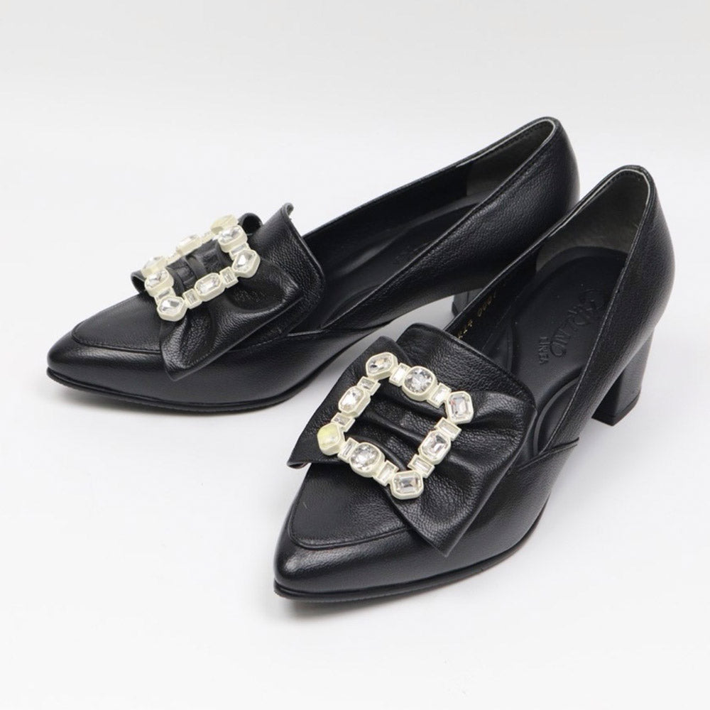 Signature Crystal Bow Pump